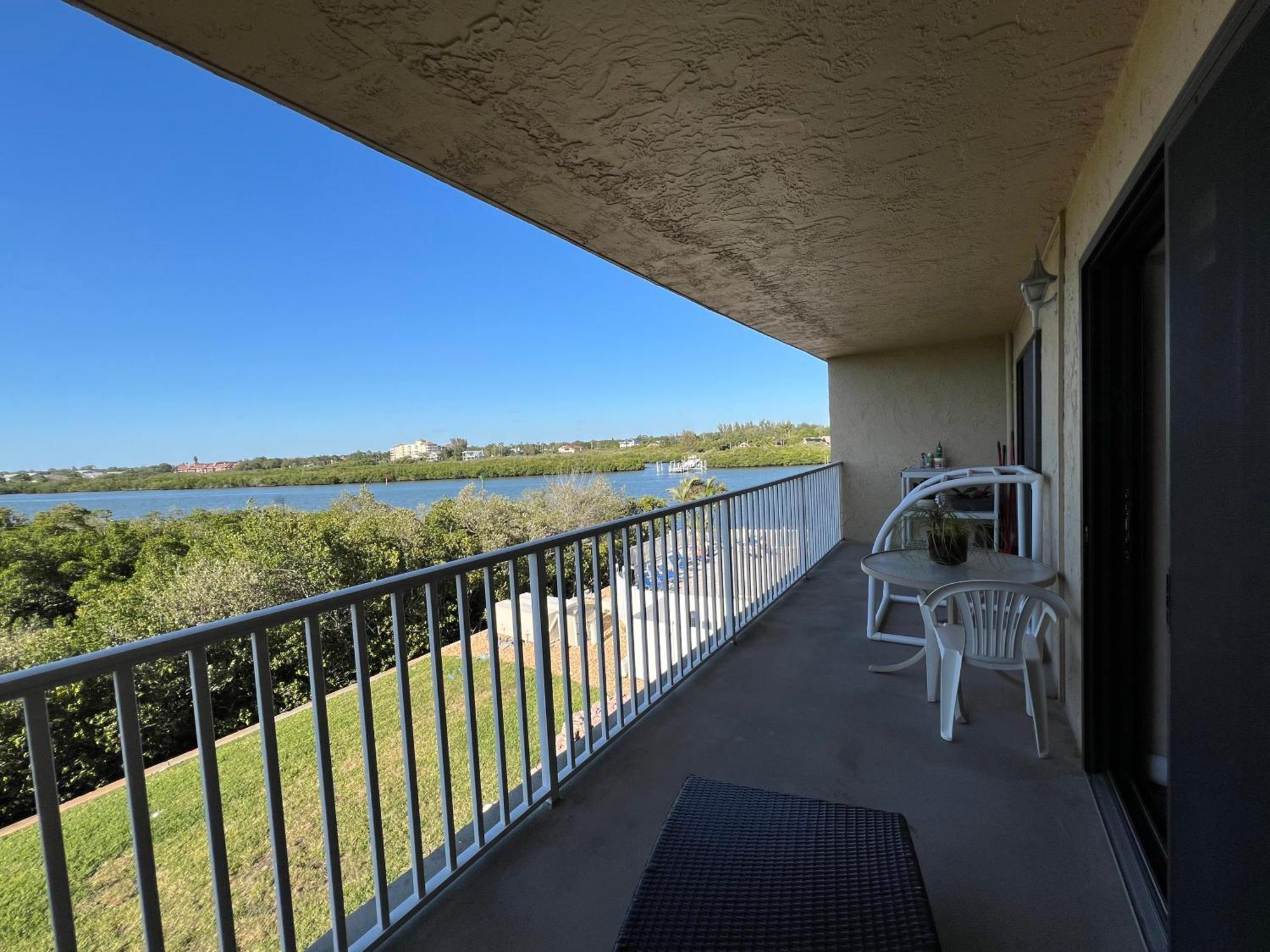 Bayshore Yatch Tennis Condo 2Br 3 Beds, Walking Distance To Beautiful Quite Beach Clearwater Beach Kültér fotó