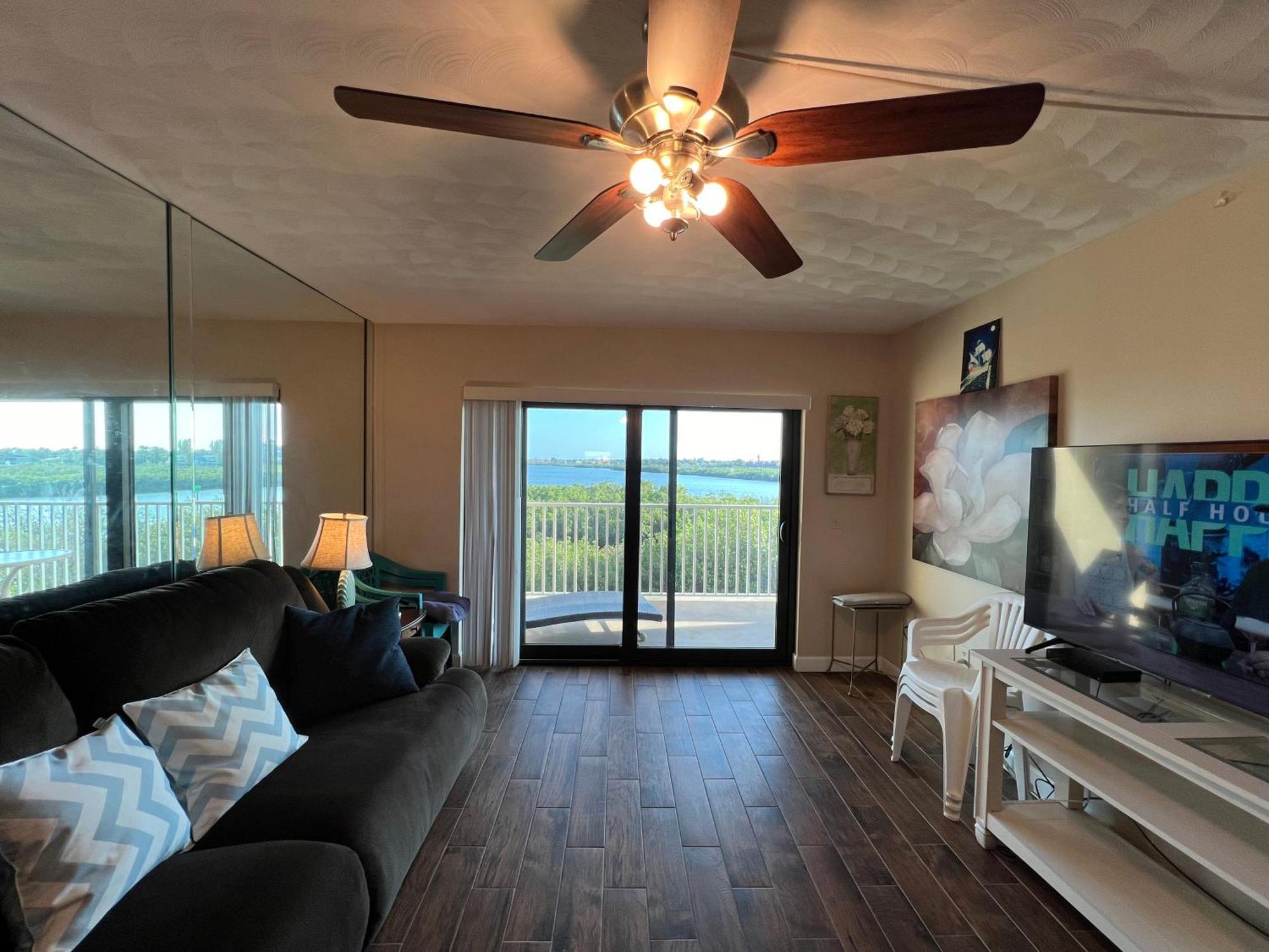 Bayshore Yatch Tennis Condo 2Br 3 Beds, Walking Distance To Beautiful Quite Beach Clearwater Beach Kültér fotó